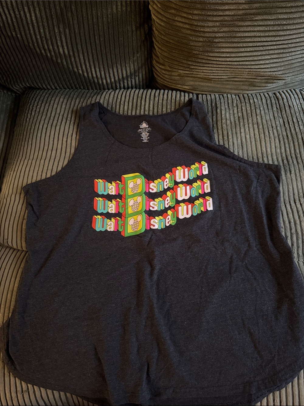 Disney Black/Gray Tank Top with Retro Multicolor Walt Disney World Logo